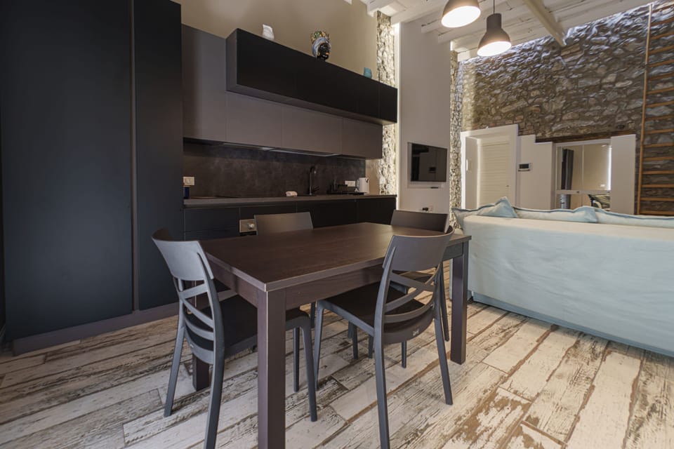 House, Smoking | 1 bedroom