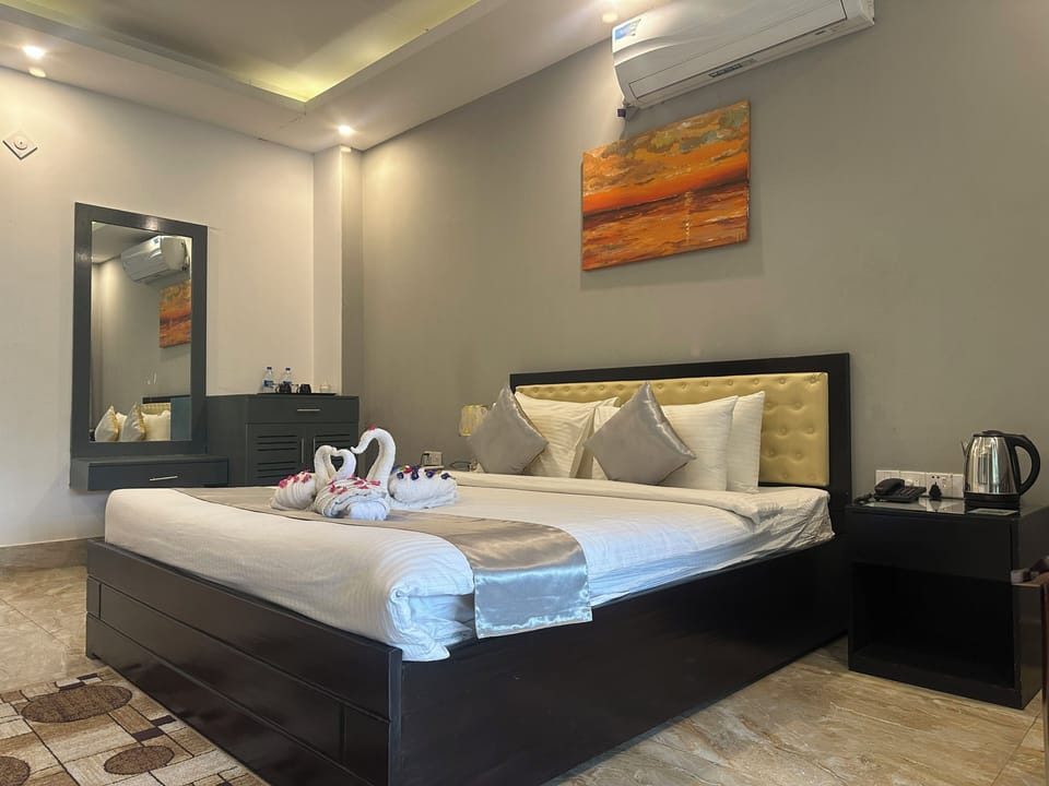 Deluxe Double or Twin Room, Balcony | Free WiFi