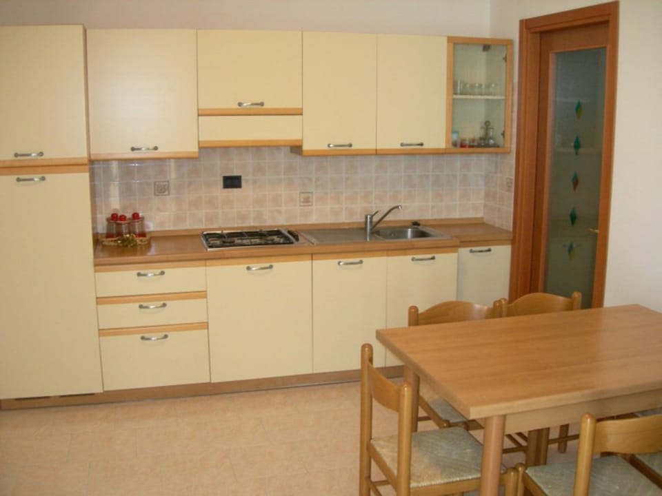 Apartment, 1 Bedroom, Patio, Garden View | Interior