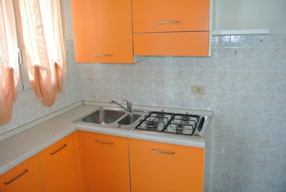 Villa, 2 Bedrooms, Patio, Garden View | Interior