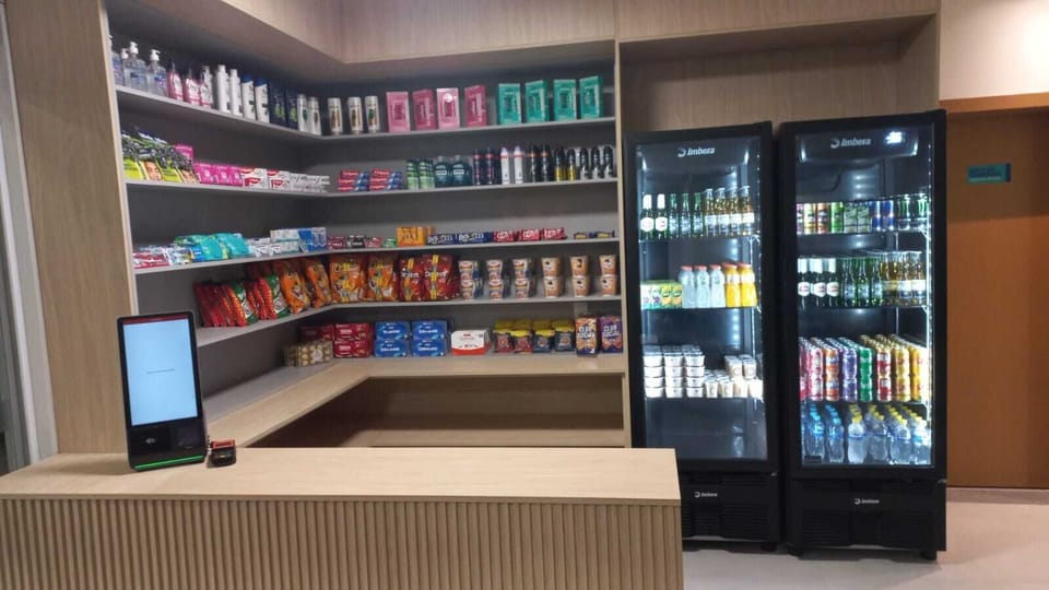 Snack bar