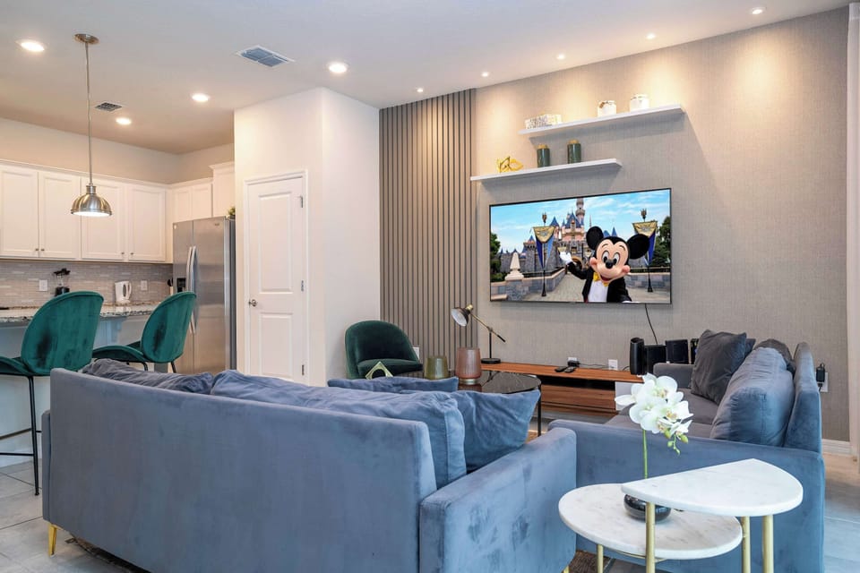 Townhome, Multiple Beds, Pool View (111JW-SVH) | Living area
