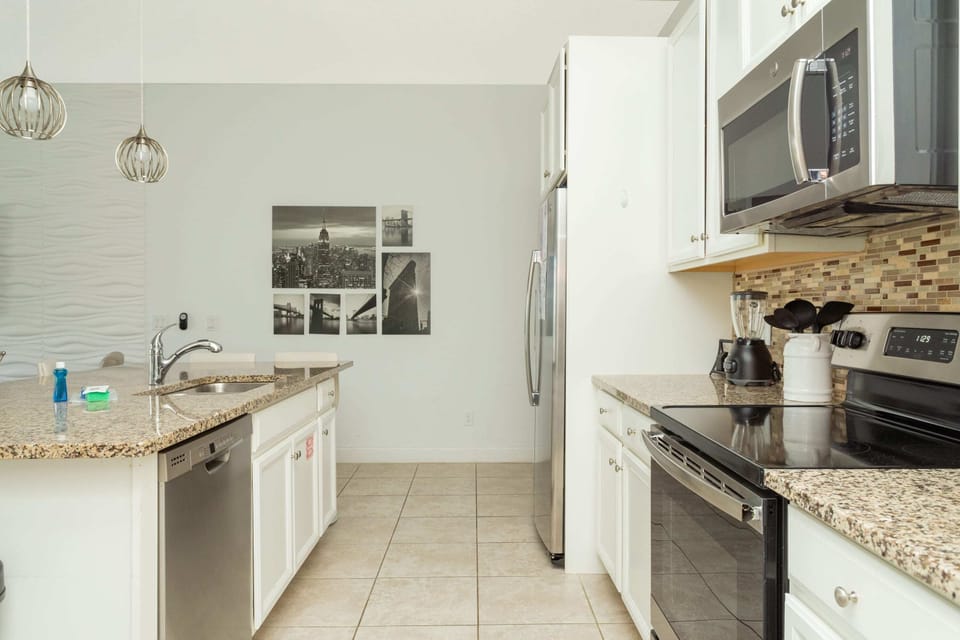 Townhome, Multiple Beds, Pool View (178CD-SVH) | Private kitchen