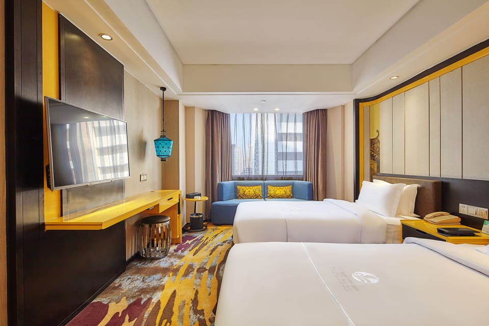Deluxe Twin Room | Premium bedding, in-room safe, blackout drapes, soundproofing