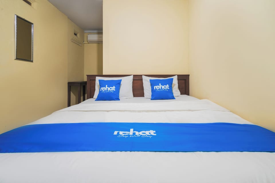 Deluxe Double Room | Desk, free WiFi