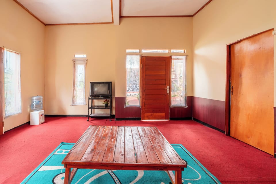 Villa | Garden view