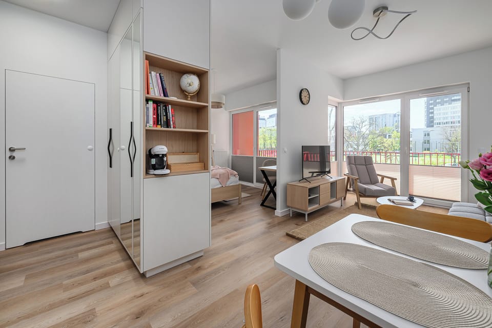 Comfort Apartment, Balcony, Courtyard View | Interior