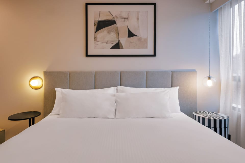 Brady King Room  | In-room safe, laptop workspace, blackout drapes, soundproofing