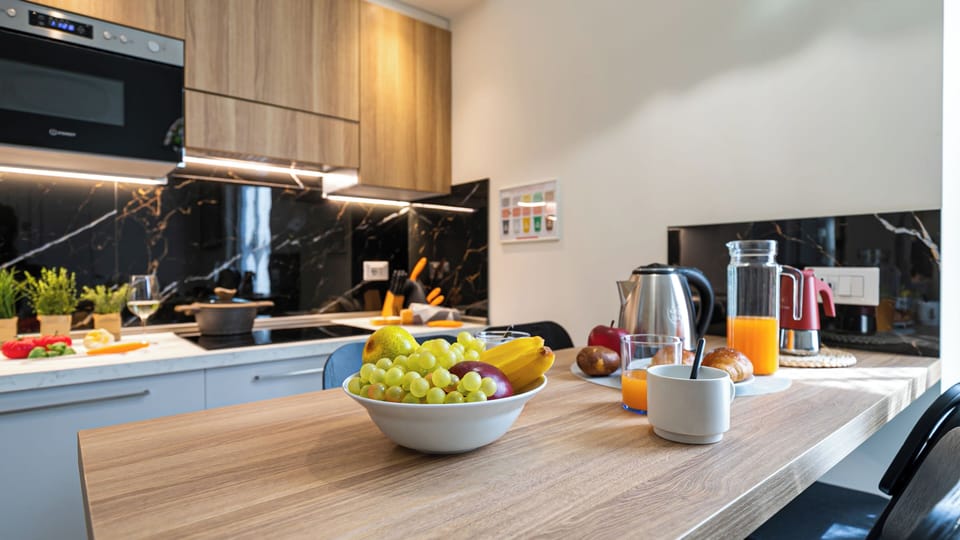 Apartment (1 Bedroom) | Interior