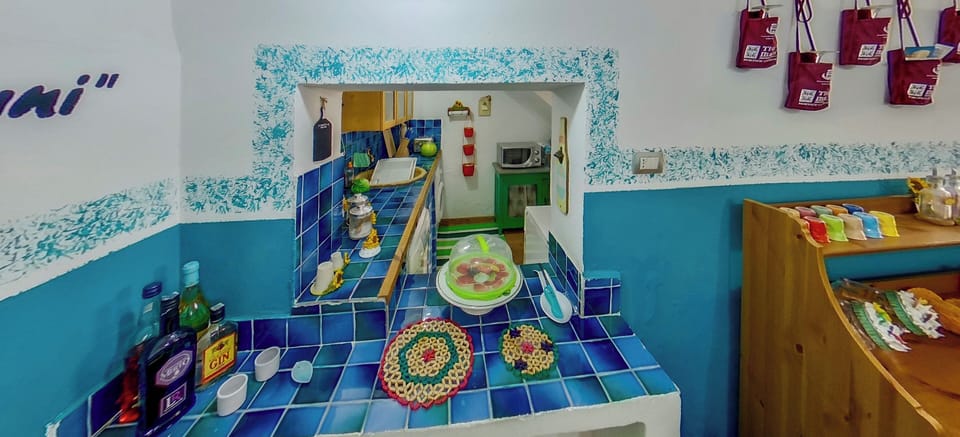 House, Mountain View | Private kitchenette