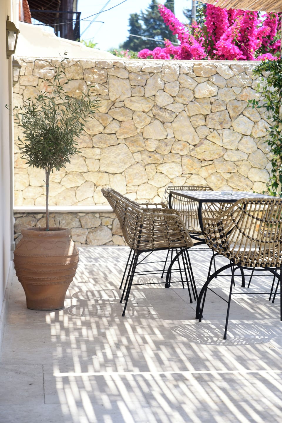 Villa, 5 Bedrooms, Patio, Garden View | Outdoor dining