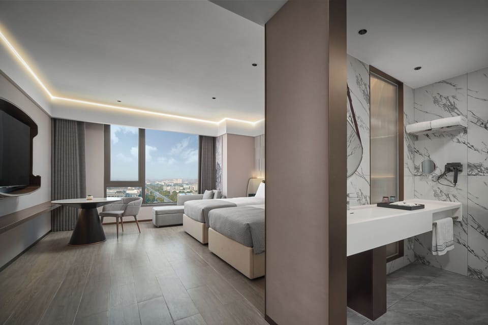 Standard Twin Room | Desk, blackout drapes, iron/ironing board (on request), WiFi (free)