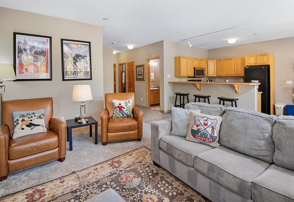 Condo, 1 King Bed (Sun Vail 13E, 2BD, 2BA condo with Vai) | Living area