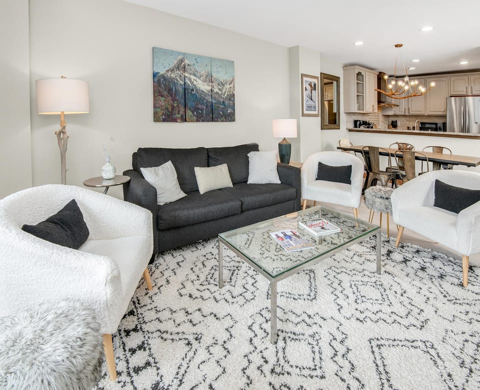 Condo, Multiple Beds (Seasons at Avon 513, 2BD Condo in hea) | Living area
