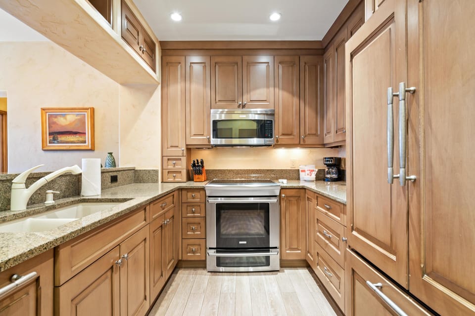 Condo, 1 King Bed (Borders Lodge U106 2BD Beaver Creek S) | Private kitchen