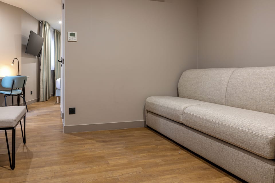 Family Room | 1 bedroom, premium bedding, in-room safe, desk