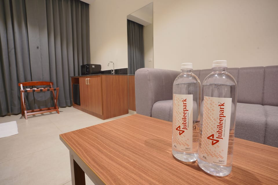 Premium Room, City View | Interior