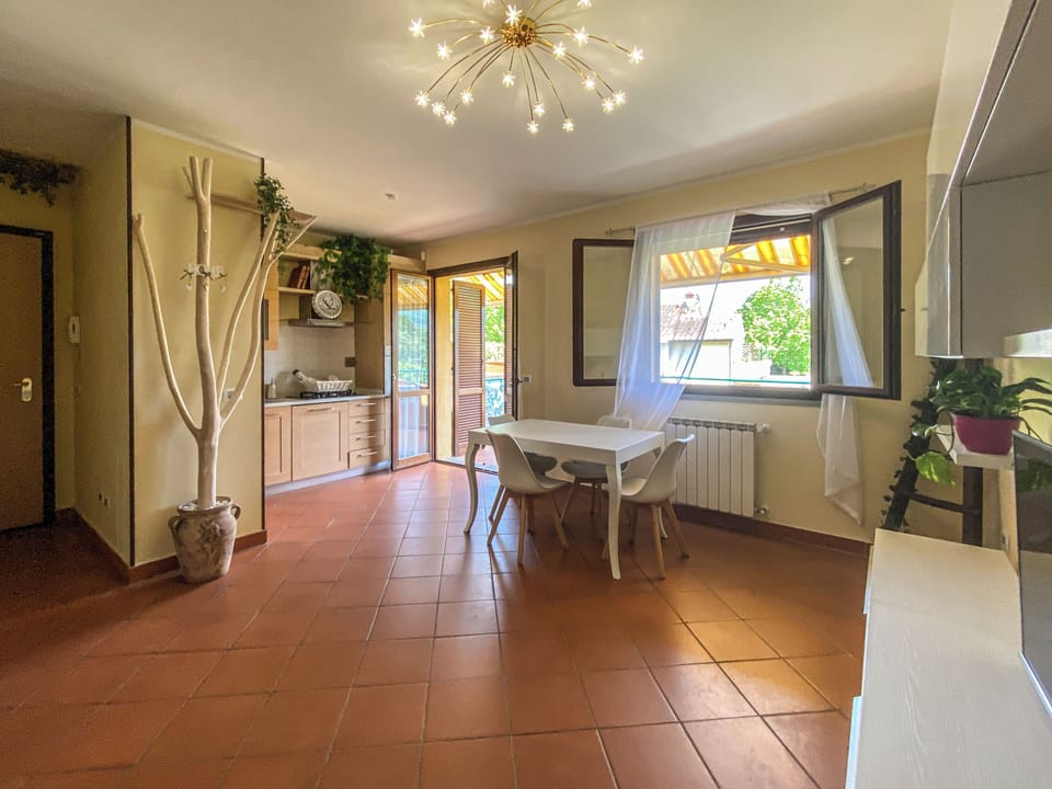 Apartment, 3 Bedrooms, Balcony, Garden View | Interior