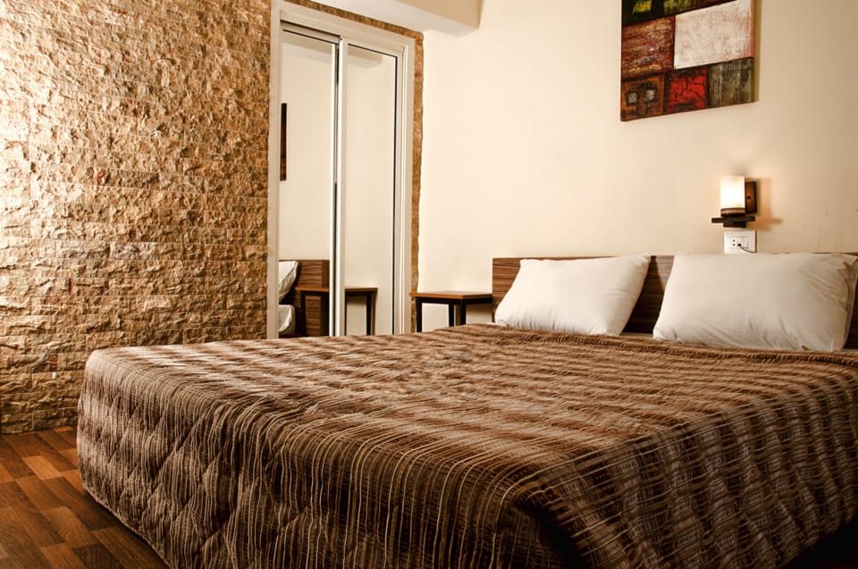 Double Room | Desk, WiFi (free)