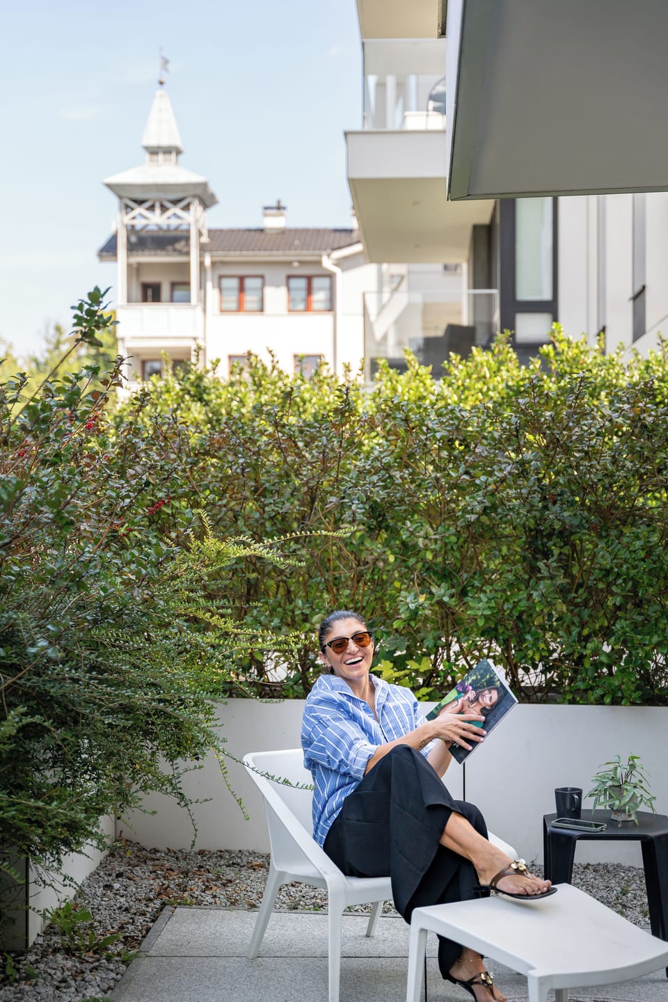 Deluxe Apartment, Kitchenette, Courtyard View | Property grounds
