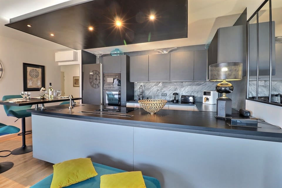 Comfort Apartment, Balcony, Beach View | Private kitchen | Espresso maker, coffee/tea maker, electric kettle, toaster