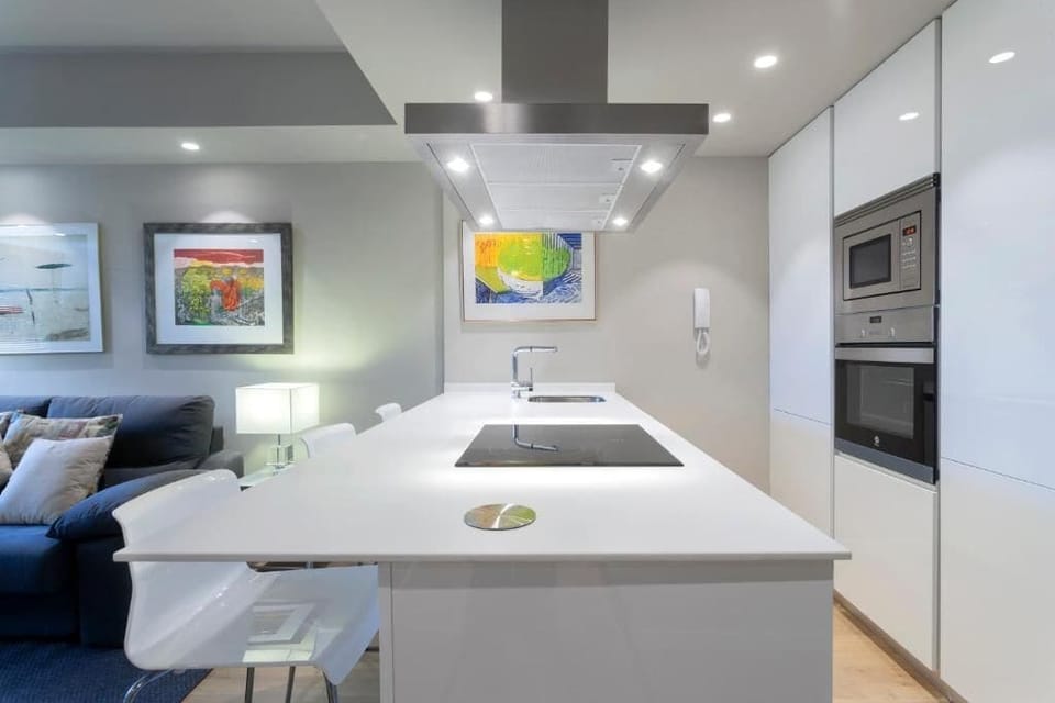 Superior Apartment, Balcony, City View | Interior