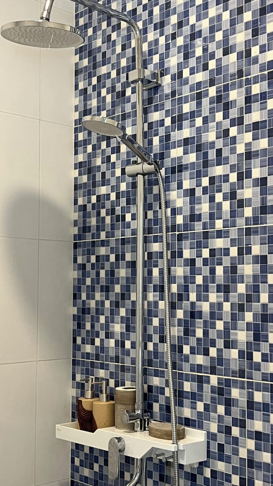 Shower, rainfall showerhead, towels, soap