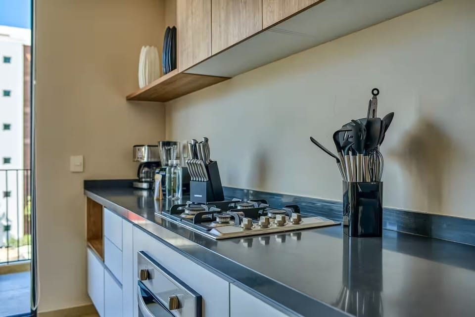 Comfort Apartment, Balcony, Beach View | Private kitchen