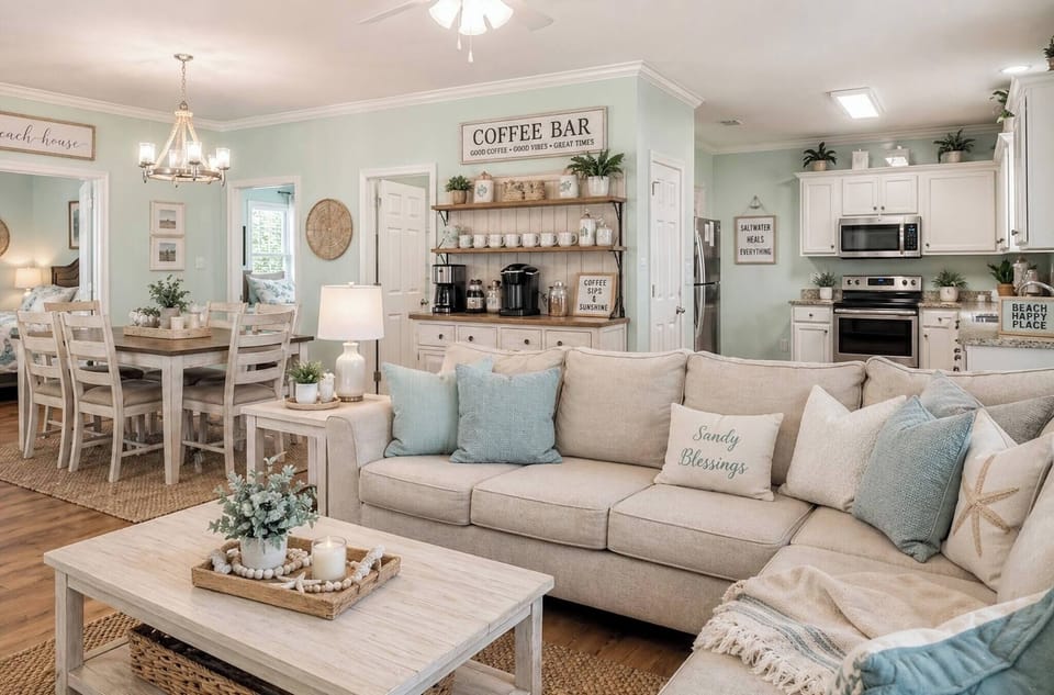 House, 3 Bedrooms, Smoking, Patio | Dining room
