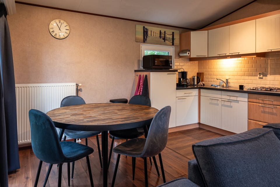 House | Dining