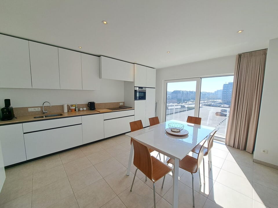 Apartment | Dining