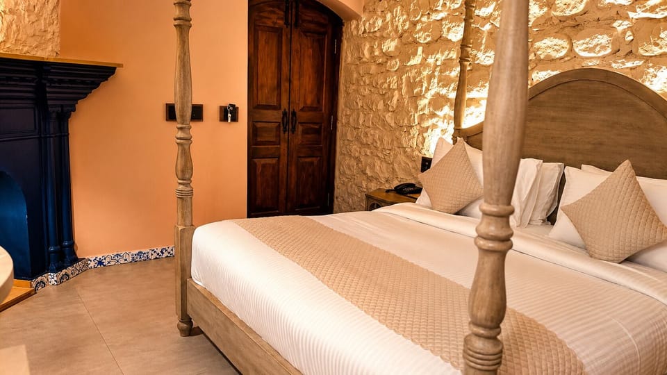 Executive Double Room | In-room safe, WiFi (free)