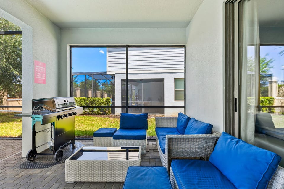 House (6 Bedrooms) | Property amenity