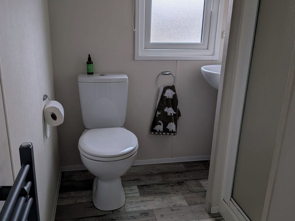Cottage | Bathroom