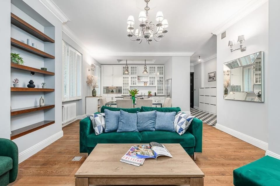 Family Apartment | Living area | Flat-screen TV