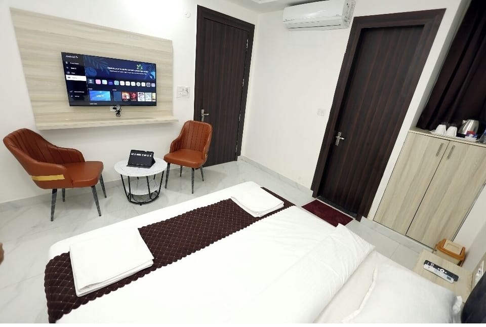 Premium Twin Room | Free WiFi