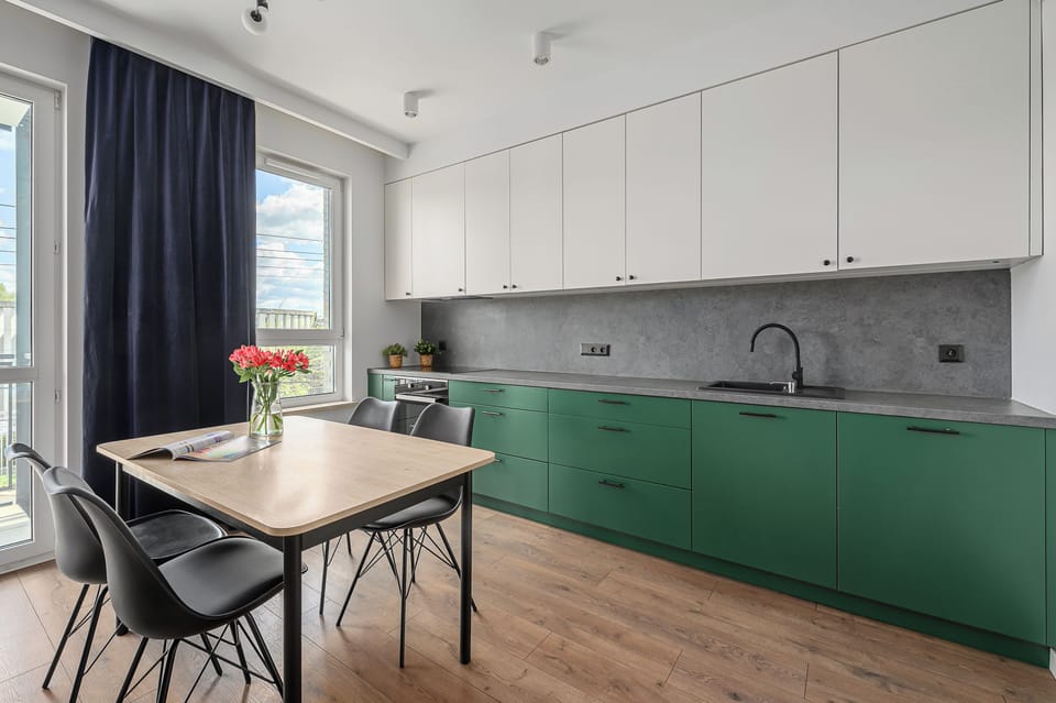 Family Apartment, Balcony, Courtyard View | Dining
