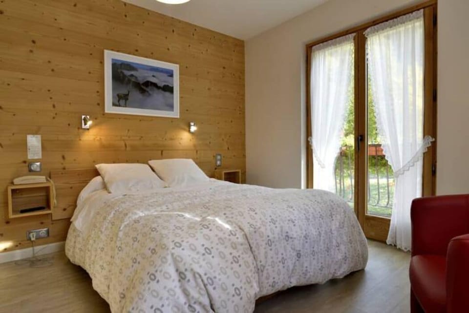 Double Room, Balcony | Free WiFi