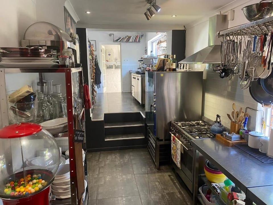 House, 3 Bedrooms, Smoking, Terrace | Interior