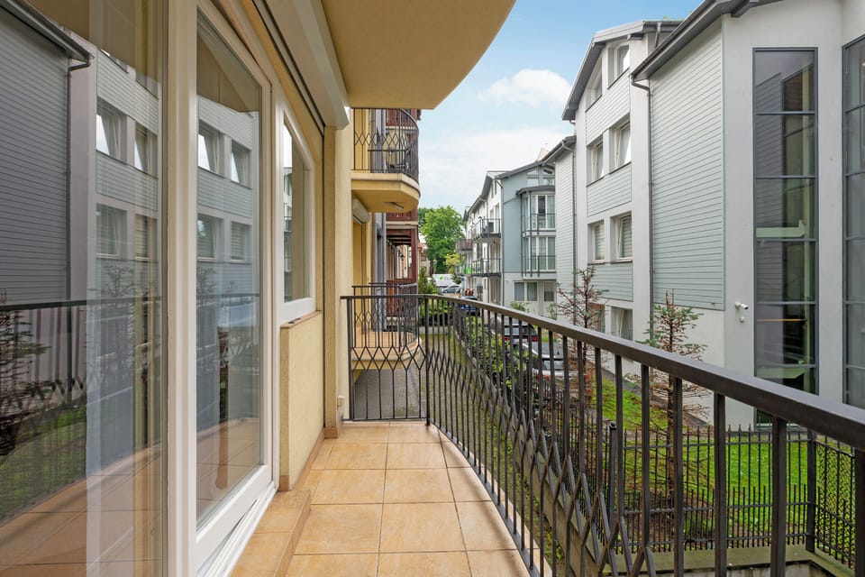 Deluxe Apartment, Balcony, Courtyard View | Property grounds