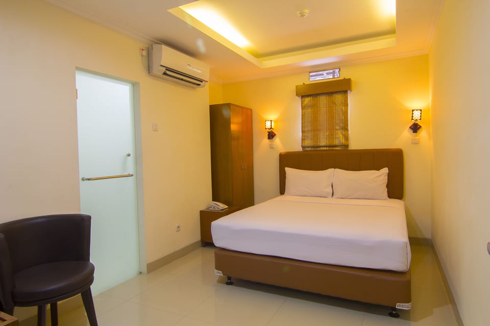 Superior Room | In-room safe, desk, rollaway beds, free WiFi