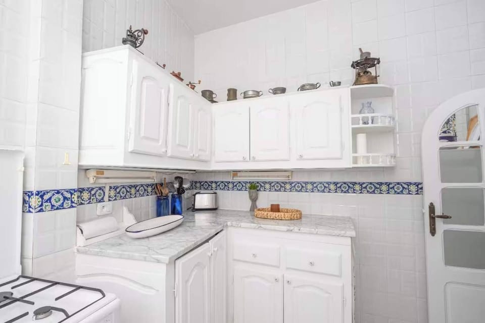 Apartment, 2 Bedrooms, Smoking, Balcony | Interior
