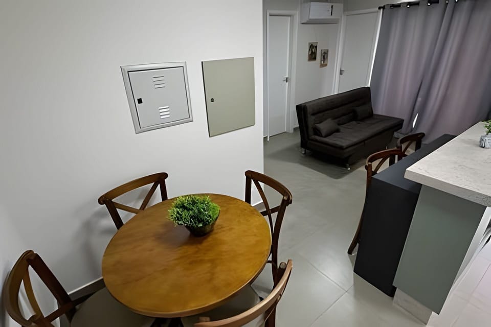 Apartment | Dining