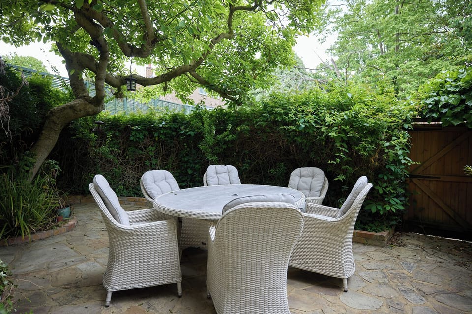 Apartment, Patio | Outdoor dining