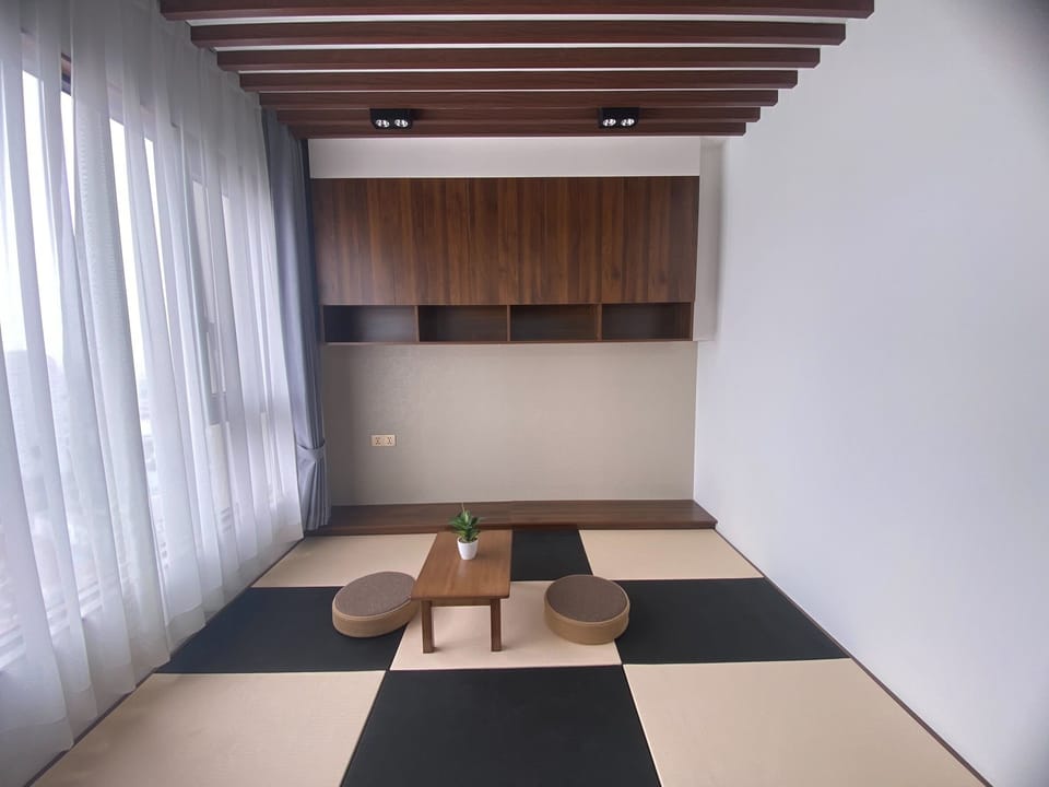 Comfort Apartment, City View | Interior