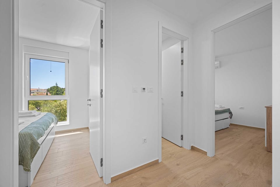 Villa (Three Bedroom Villa with Outdoor Swim) | 1 bedroom