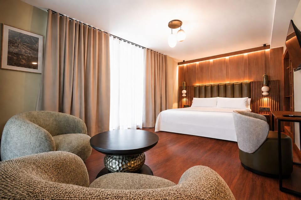 Superior Suite | WiFi (free), bed sheets
