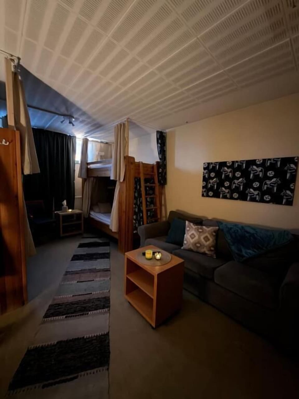 Classic Shared Dormitory, Men only | Living area | 28-inch flat-screen TV with cable channels