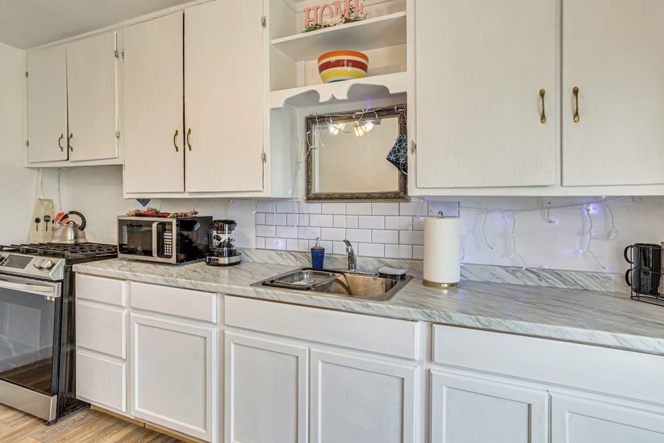 House (2 Bedrooms) | Interior