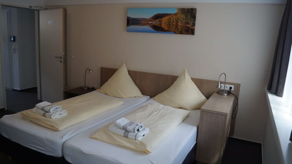 Double or Twin Room, Park View | Desk, laptop workspace, blackout drapes, free WiFi